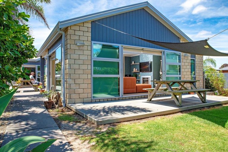 Photo of property in 24 Omega Place, Coastlands, Whakatane, 3120