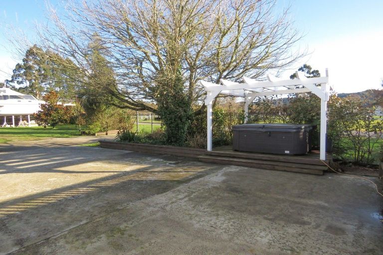 Photo of property in 68 Crampton Road, Reefton, 7830