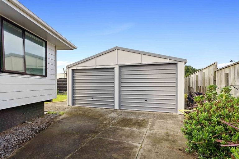 Photo of property in 9a Scott Avenue, Otaki Beach, Otaki, 5512