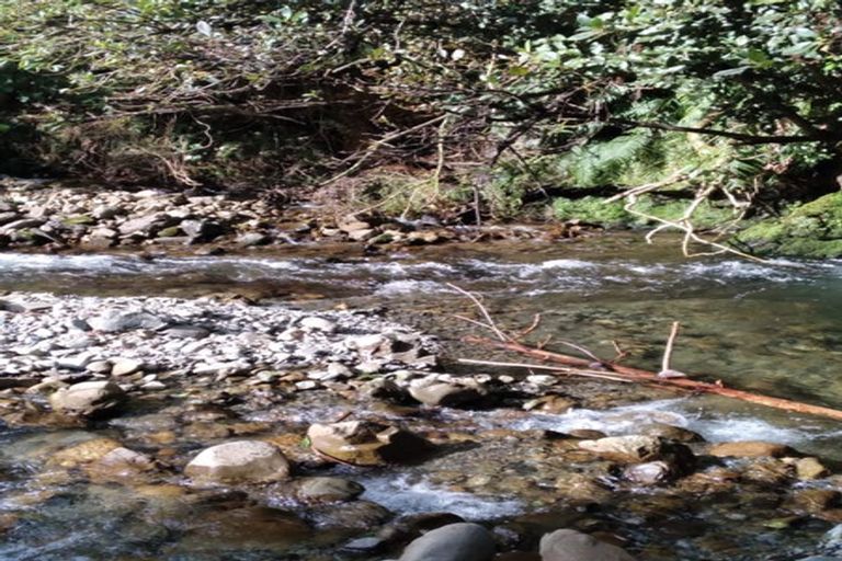 Photo of property in 1950 Akatarawa Road, Akatarawa Valley, Upper Hutt, 5372