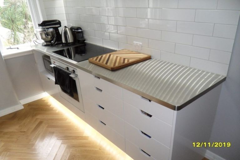 Photo of property in Ambassador Flats, 7 Maurice Terrace, Te Aro, Wellington, 6011