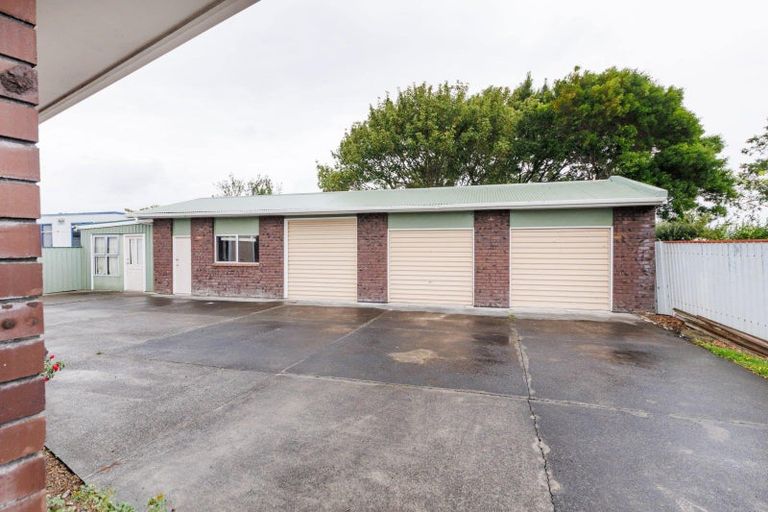 Photo of property in 2 Ashdown Crescent, Feilding, 4702