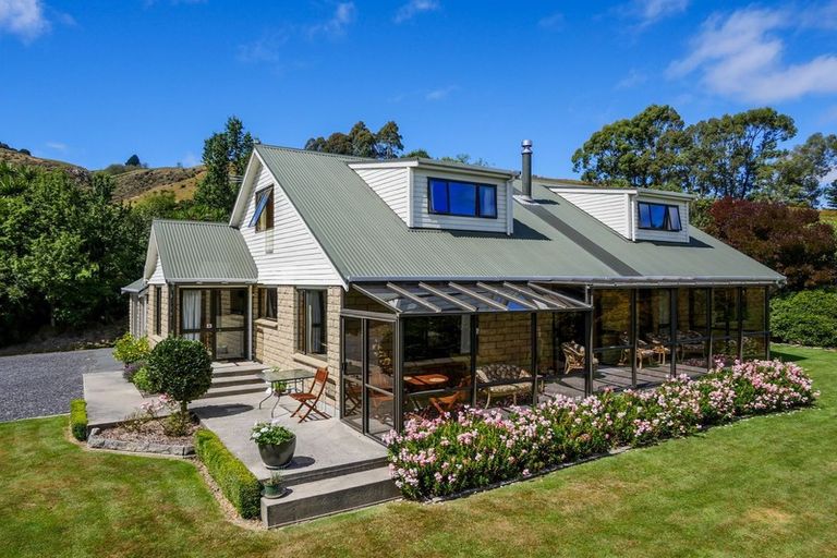 Photo of property in 6 Peel Street, Allanton, Mosgiel, 9092