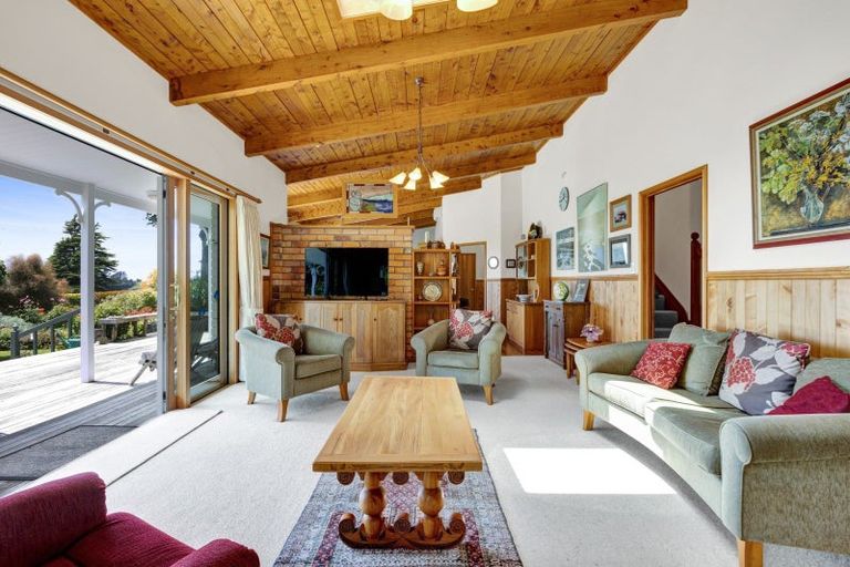 Photo of property in 839 Otaraoa Road, Tikorangi, Waitara, 4383