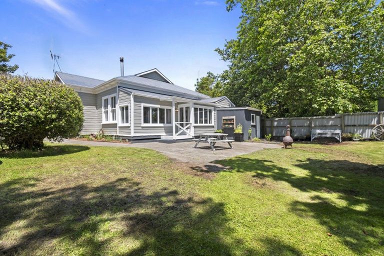 Photo of property in 54 Grey Street, Marton, 4710