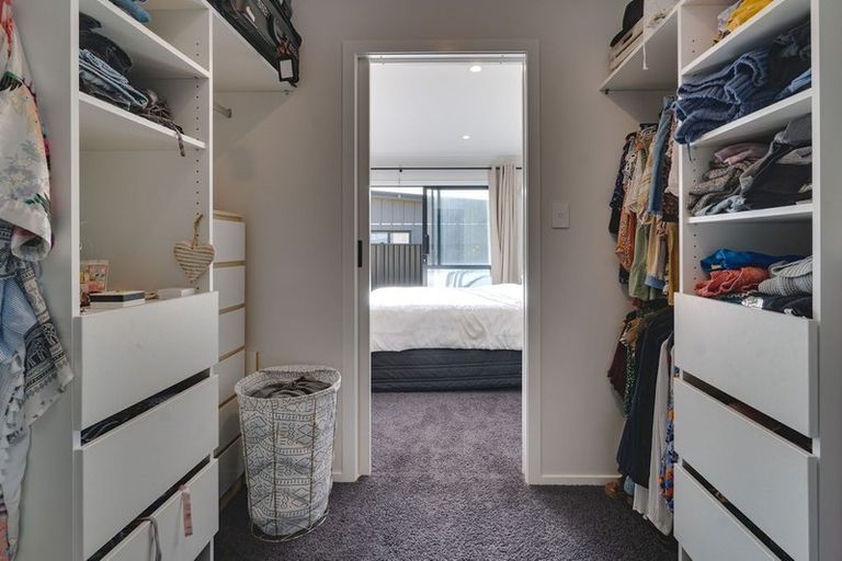 Photo of property in 37 Seagrass Place, Otaki Beach, Otaki, 5512