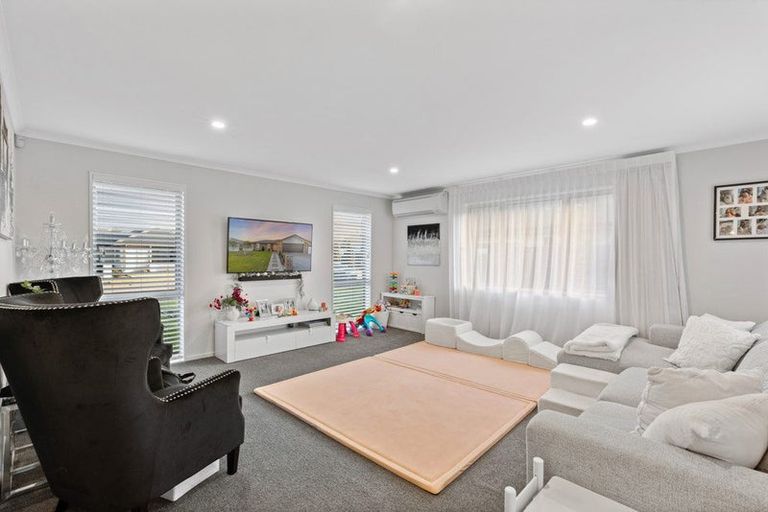 Photo of property in 28 Beachvale Drive, Kaiapoi, 7630