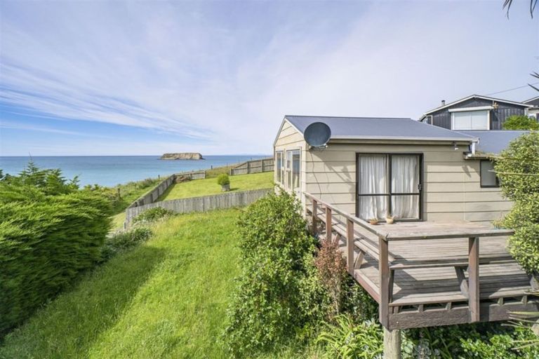 Photo of property in 11 Island Terrace, Motunau, Waipara, 7387
