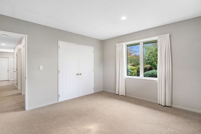Photo of property in 21 Kilbride Gardens, Halswell, Christchurch, 8025