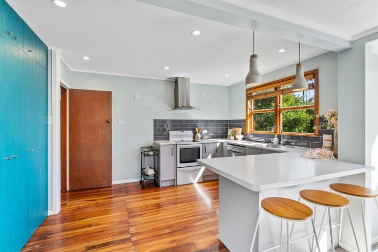 Photo of property in 75 Rawhiti Road, Pukerua Bay, 5026