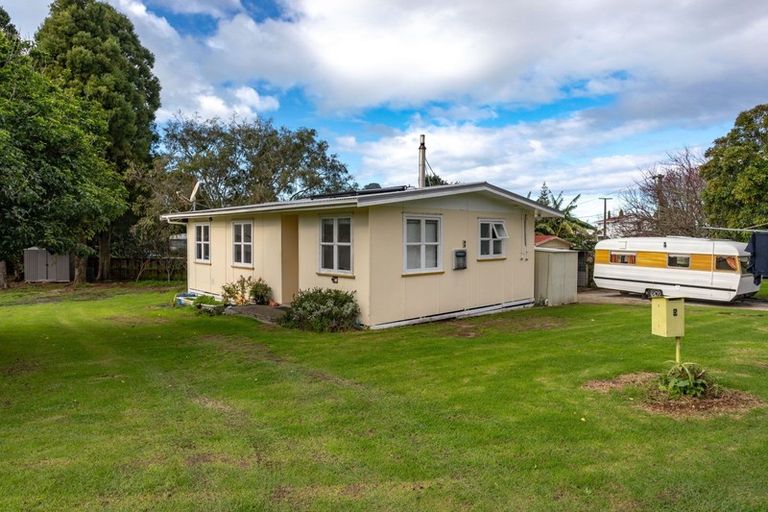 Photo of property in 5 Daphne Road, Tairua, 3508
