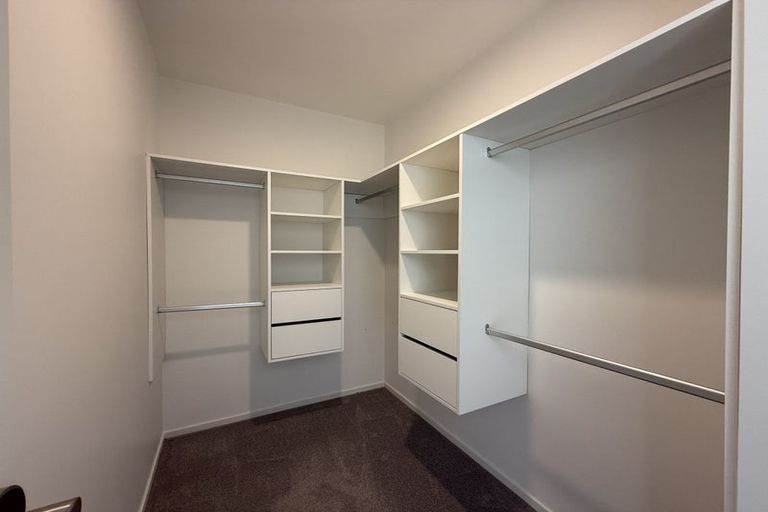 Photo of property in 30d Durham Street, Te Atatu Peninsula, Auckland, 0610