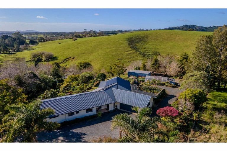 Photo of property in 537 Kerikeri Road, Kerikeri, 0293