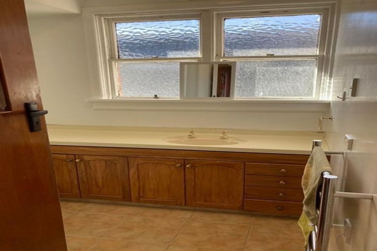 Photo of property in 2a Pitt Street, North Dunedin, Dunedin, 9016