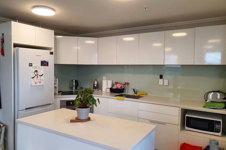 Photo of property in Vibra-train, 3/3 Kensington Avenue, Petone, Lower Hutt, 5012