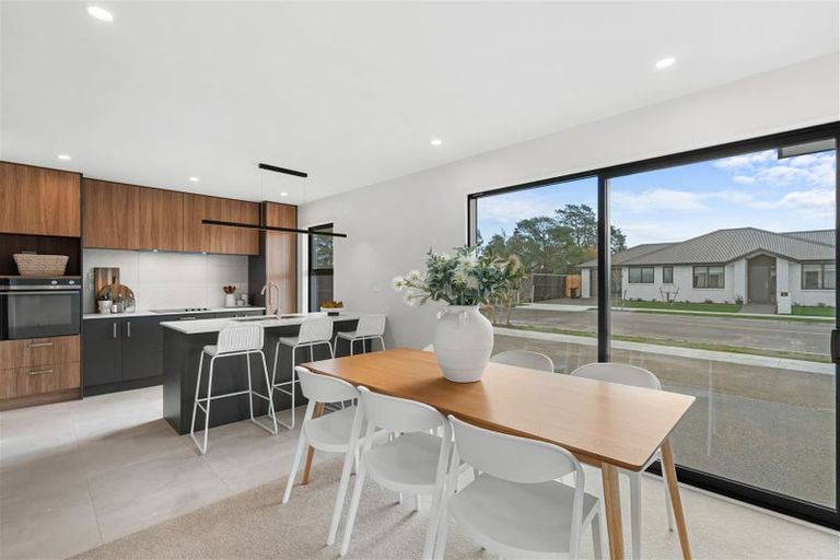 Photo of property in 19 Bastings Street, Kaiapoi, 7630