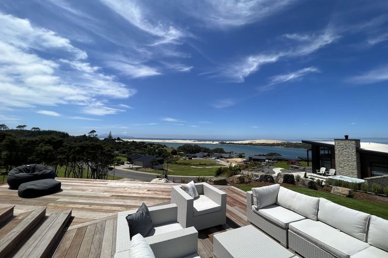 Photo of property in 4 Horizon View Place, Mangawhai Heads, Mangawhai, 0505