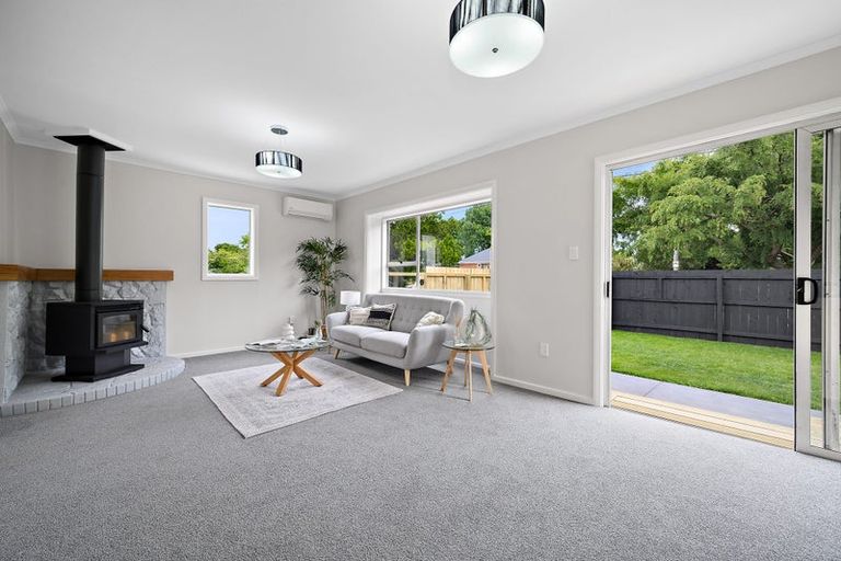 Photo of property in 14 Pannell Avenue, Wainoni, Christchurch, 8061