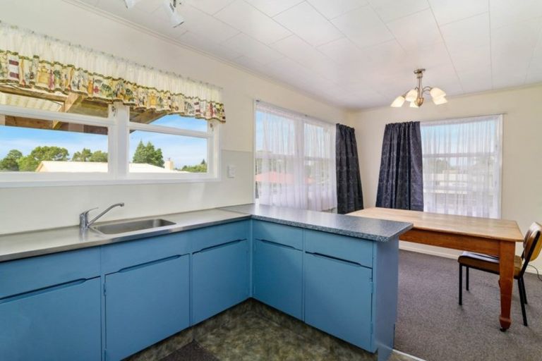 Photo of property in 17 Beryl Place, Pukehangi, Rotorua, 3015