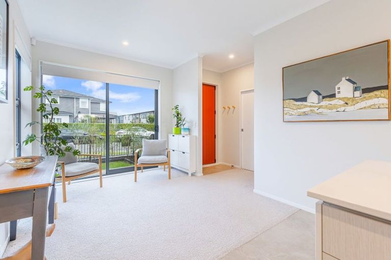 Photo of property in 59 Kopuru Road, Whenuapai, Auckland, 0618