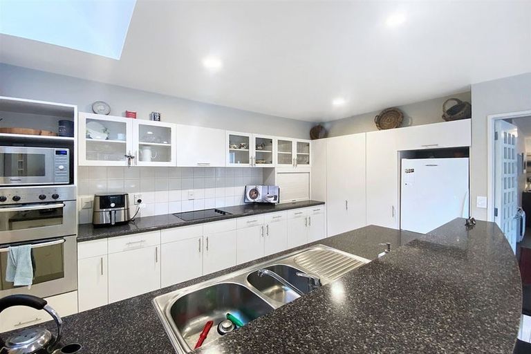 Photo of property in 79a Leinster Road, Merivale, Christchurch, 8014