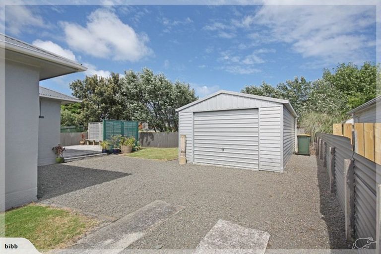 Photo of property in 5 Harrod Avenue, Foxton Beach, Foxton, 4815