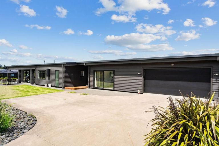 Photo of property in 121 Robert Hastie Drive, Mangawhai, 0573