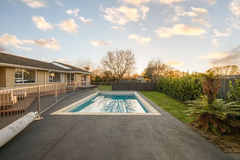 Photo of property in 73b Breens Road, Bishopdale, Christchurch, 8051