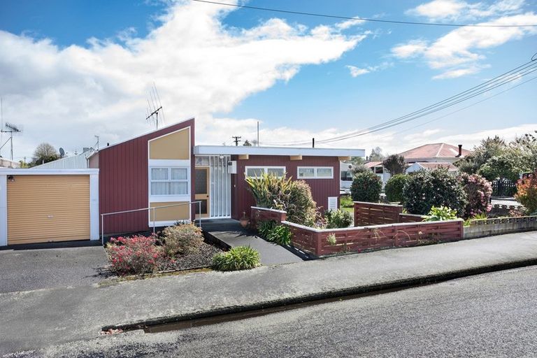 Photo of property in 10 Lambert Street, Marton, 4710