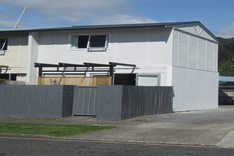 Photo of property in 7/3 Wilford Street, Wallaceville, Upper Hutt, 5018