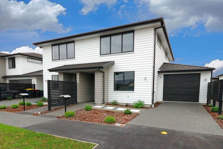 Photo of property in 52 Gosling Crescent, Halswell, Christchurch, 8025