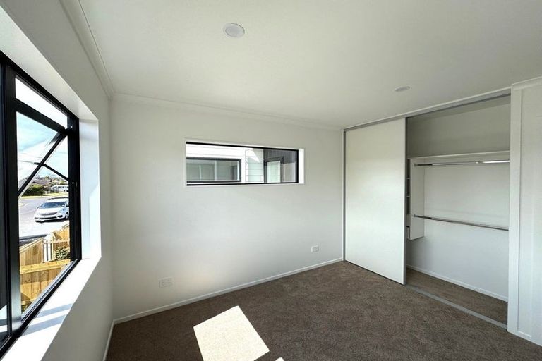 Photo of property in 56a Cyclamen Road, Mangere, Auckland, 2022