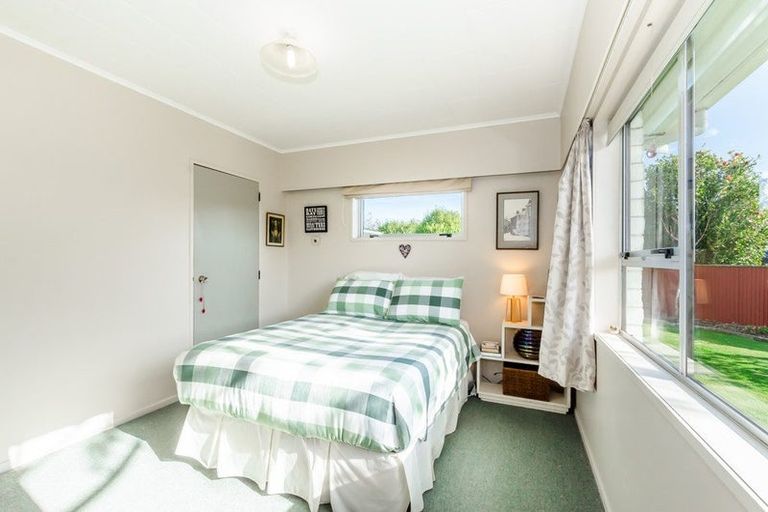 Photo of property in 7 Nimmo Avenue, Waikanae, 5036
