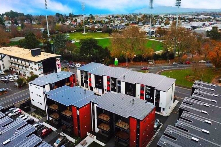 Photo of property in 10/182 London Street, Hamilton Central, Hamilton, 3204