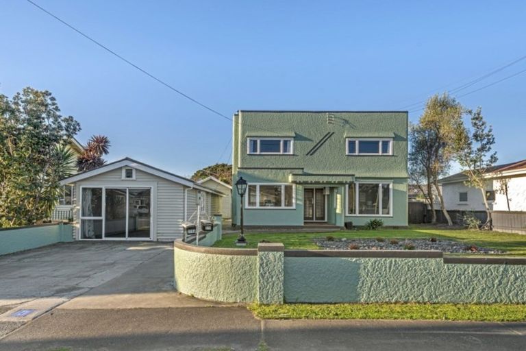 Photo of property in 279 Kahutia Street, Gisborne, 4010