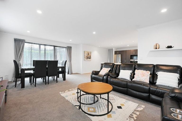 Photo of property in 39 Wiltshire Drive, Puketaha, Hamilton, 3210