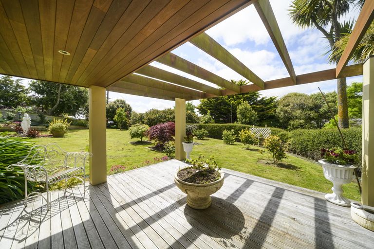 Photo of property in 6 Blue Park Lane, Feilding, 4702