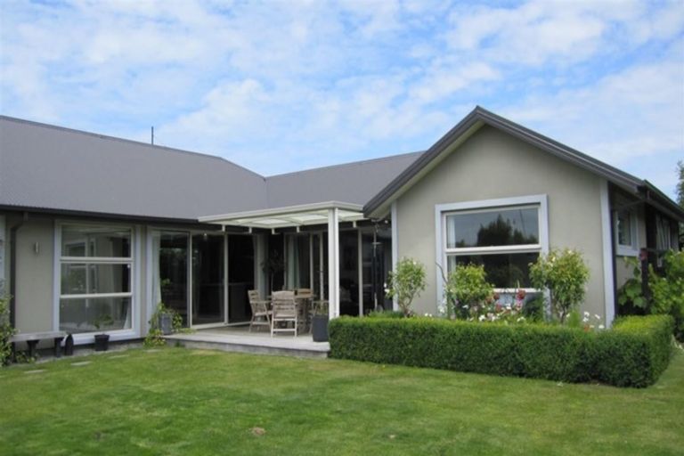 Photo of property in 122 Pegasus Boulevard, Pegasus, 7612