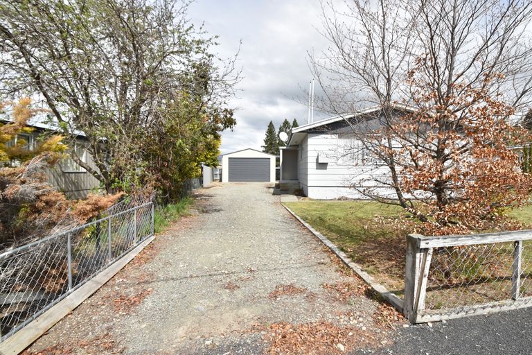 Photo of property in 50 Omahau Crescent, Twizel, 7901