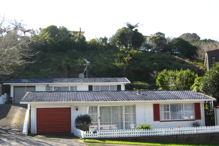 Photo of property in 2/51 Maratahu Street, Westown, New Plymouth, 4310