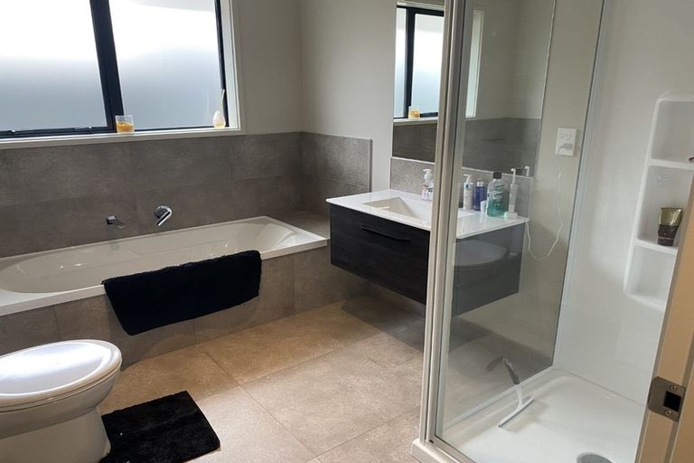 Photo of property in 3 Carriage Close, Omokoroa, 3114