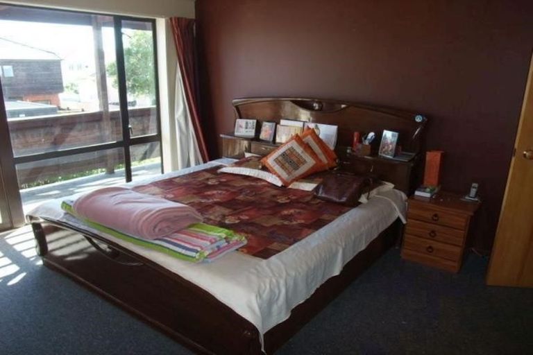 Photo of property in 4/9 Elizabeth Street, Riccarton, Christchurch, 8011