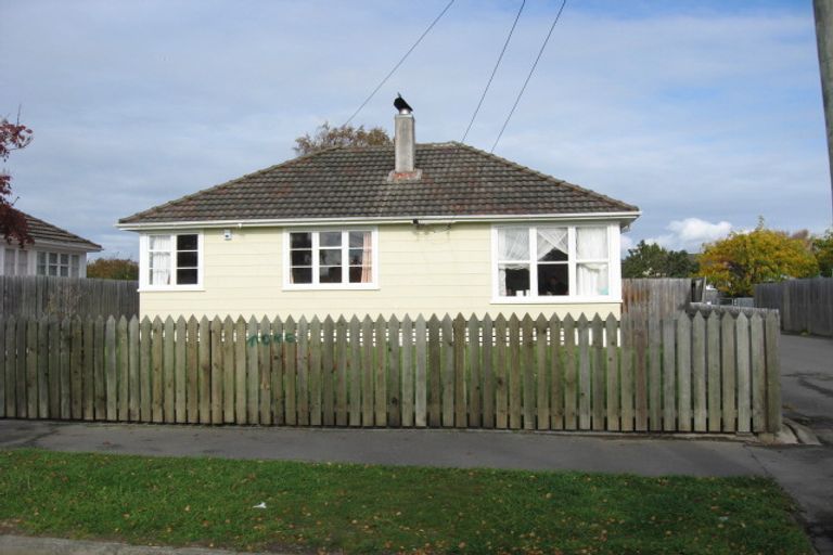 Photo of property in 9b Primrose Street, Northcote, Christchurch, 8052