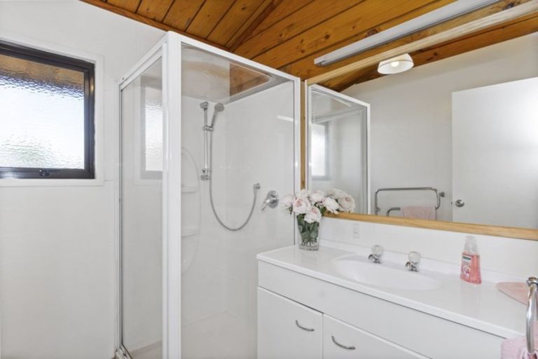 Photo of property in 170 Dickson Road, Papamoa Beach, Papamoa, 3118