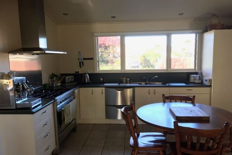 Photo of property in 160 Grimseys Road, Redwood, Christchurch, 8051