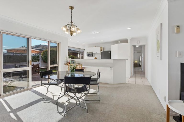 Photo of property in 23 Lotus Avenue, Mount Maunganui, 3116
