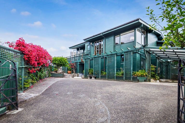 Photo of property in 2 Flagstaff Terrace, Devonport, Auckland, 0624