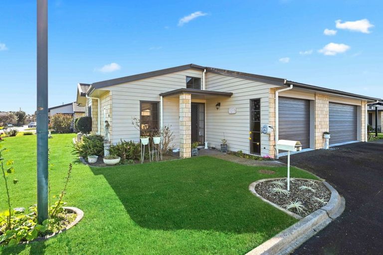 Photo of property in Bramley Gardens, 3/46 Turnbury Court, Rototuna, Hamilton, 3210