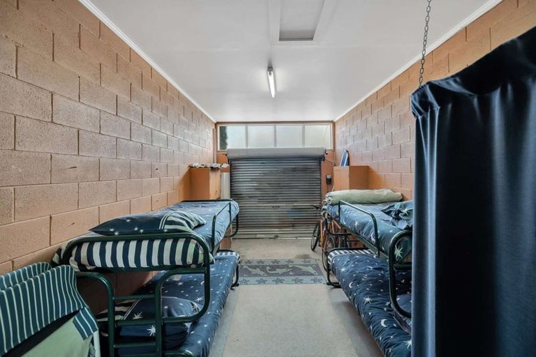 Photo of property in 9a Charles Street, Westshore, Napier, 4110