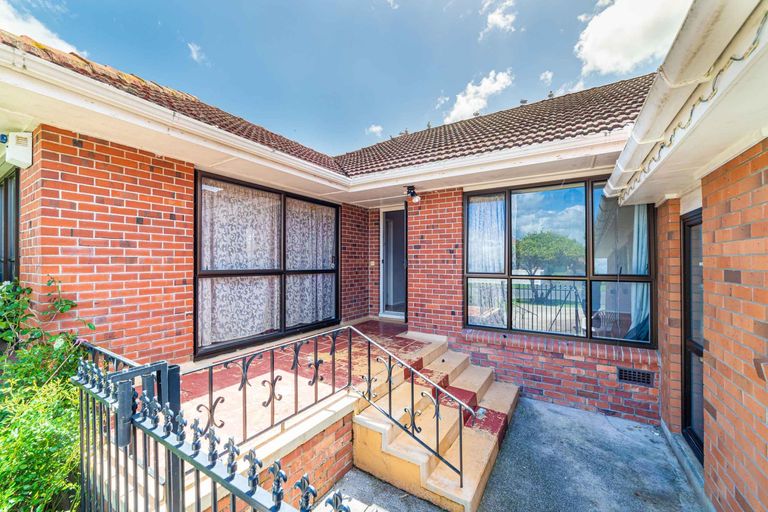 Photo of property in 25 Watson Place, Papatoetoe, Auckland, 2025